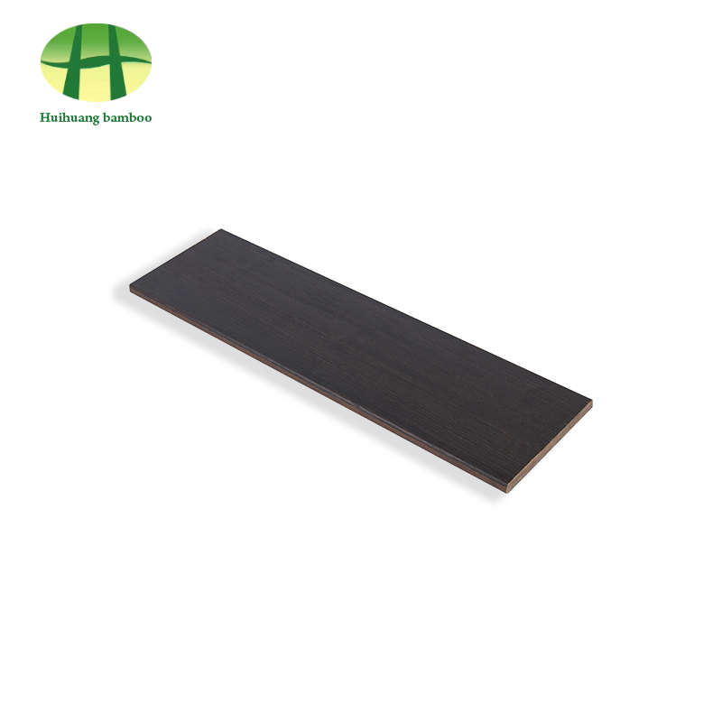 Cerca externa de bambu pesado carbonizado