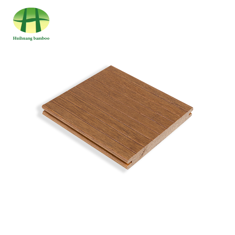 Piso de bambu com ranhuras pequenas