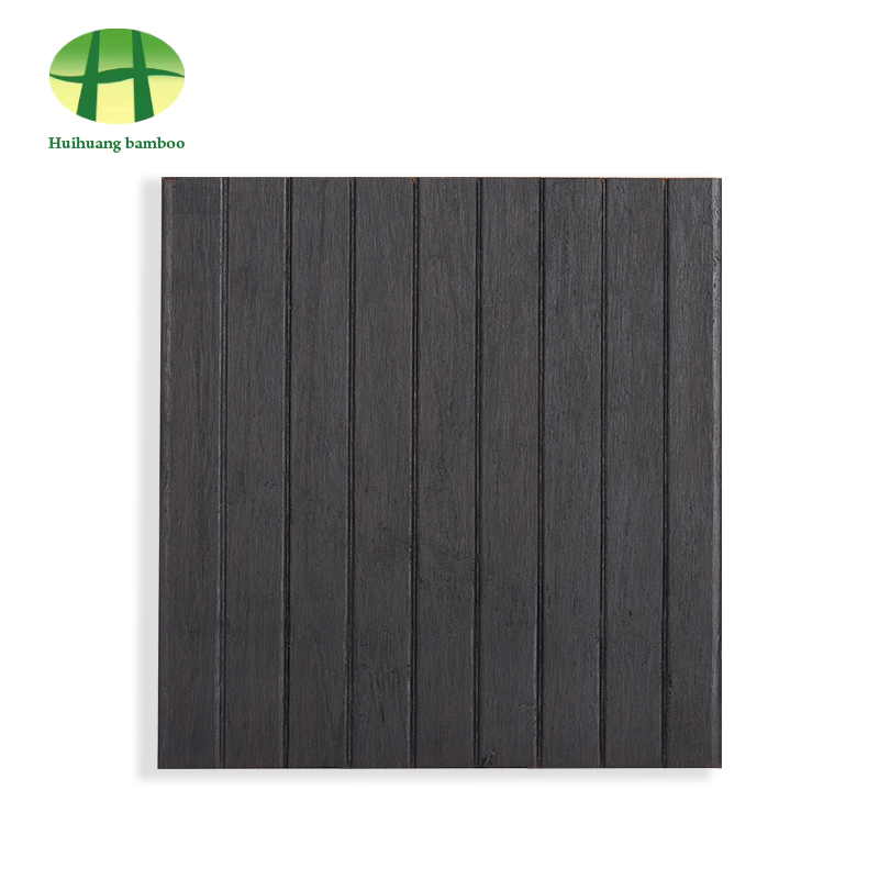 Piso de bambu com ranhuras pequenas